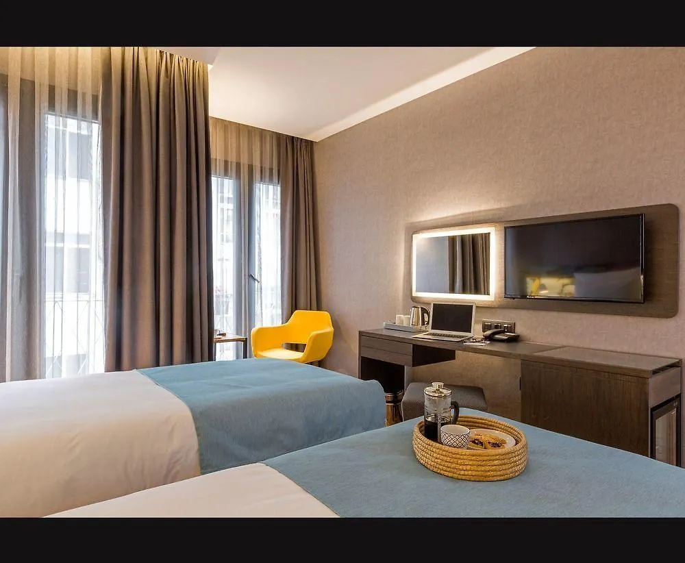 Lampa Design Hotel-Special Category Istanbul 4*,
